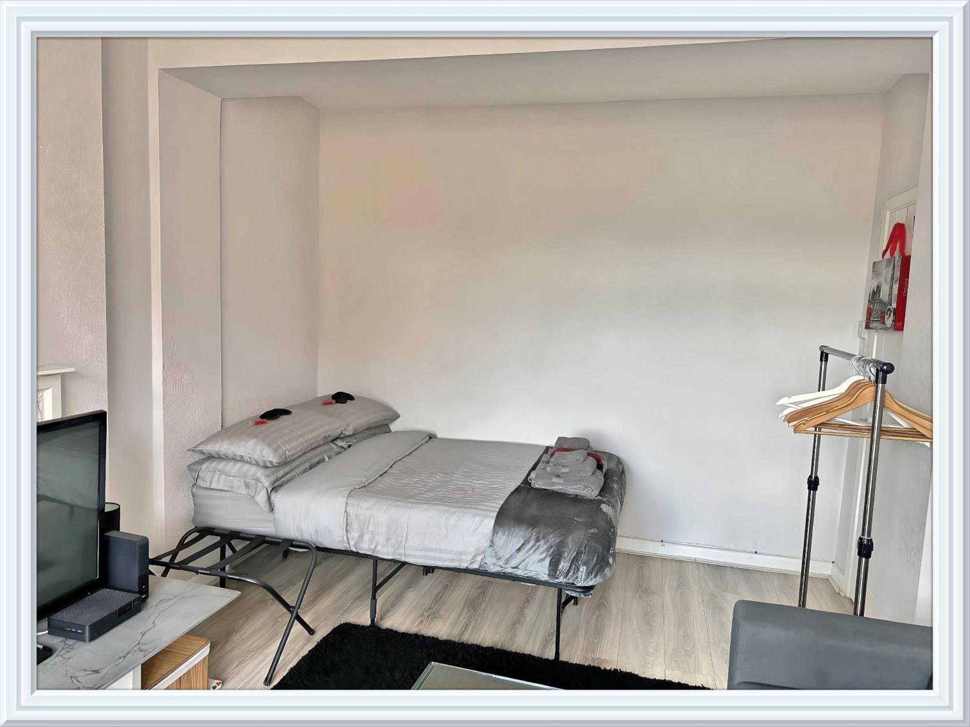 شقة Brixton Hill Retreat Modern And Cosy لندن المظهر الخارجي الصورة