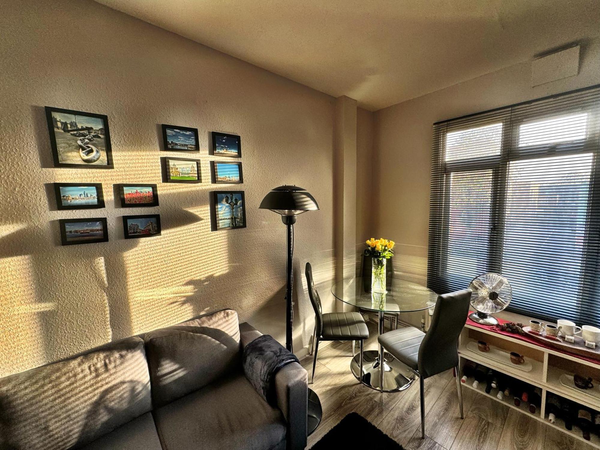 شقة Brixton Hill Retreat Modern And Cosy لندن المظهر الخارجي الصورة