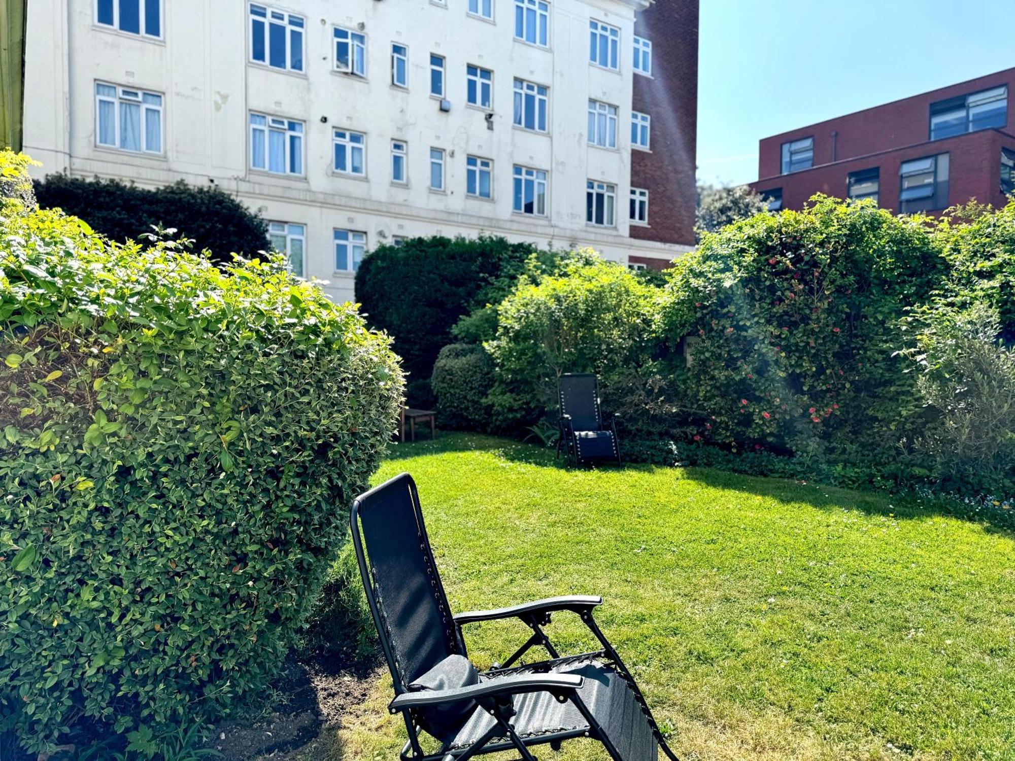 شقة Brixton Hill Retreat Modern And Cosy لندن المظهر الخارجي الصورة