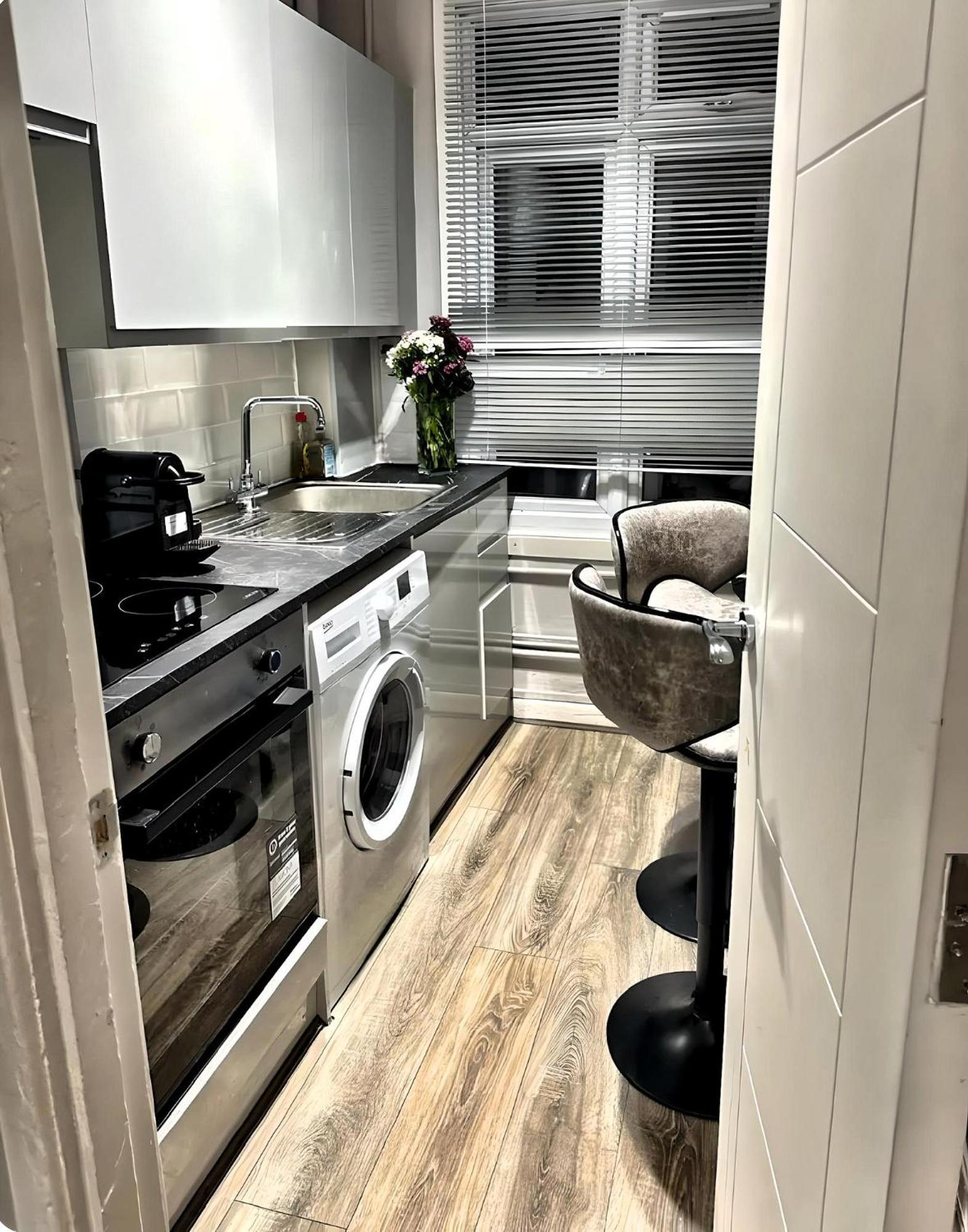شقة Brixton Hill Retreat Modern And Cosy لندن المظهر الخارجي الصورة